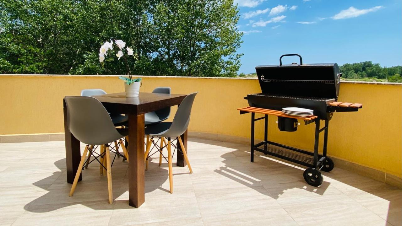 Apartello Golden Beach - Cacao Beach View - Slăntjev Brjag Exteriör bild